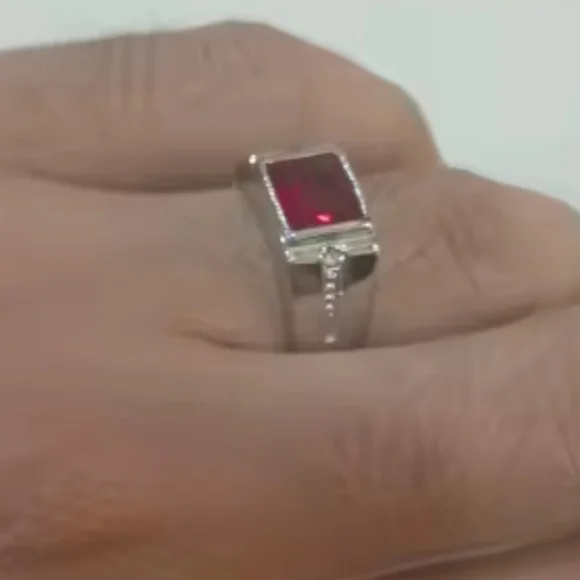 Elegant Men's Silver Ring with Red Gemstone Sz 11